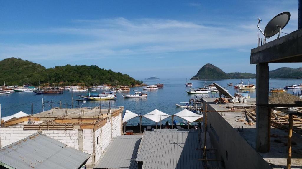Siola Hotel Labuan Bajo Exterior photo