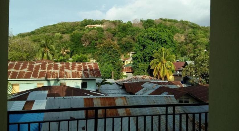 Siola Hotel Labuan Bajo Exterior photo